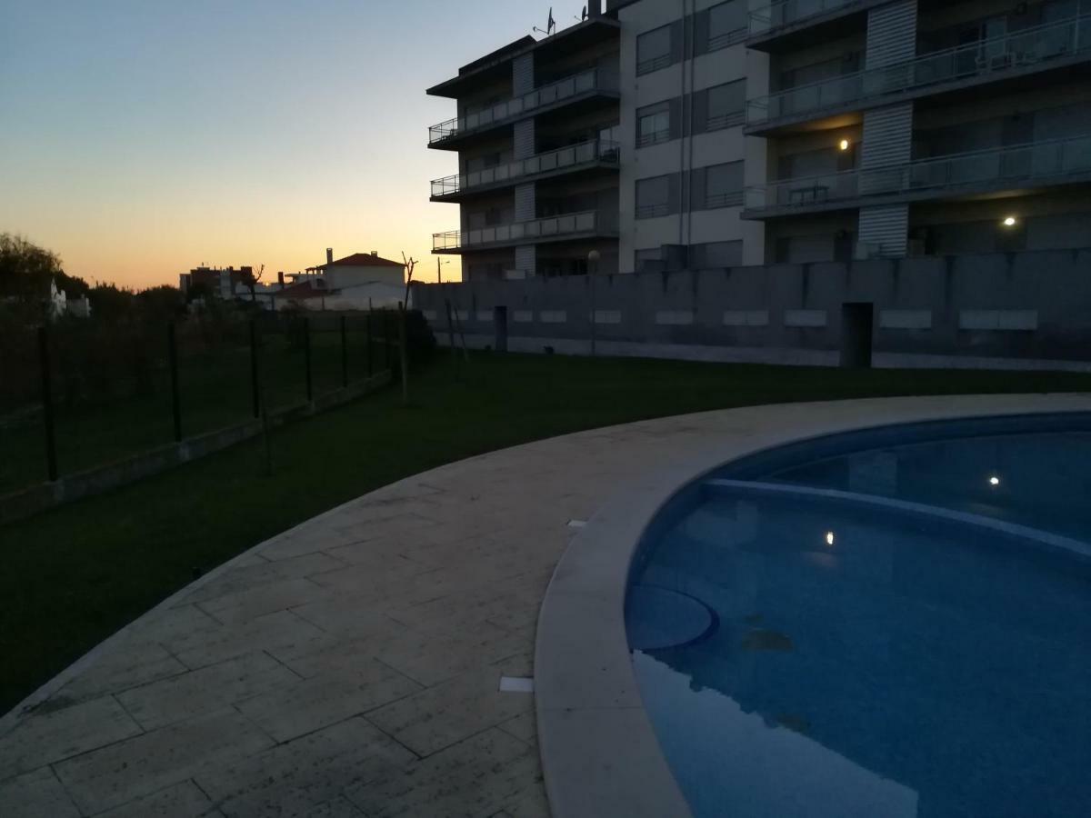 Apartamento Bayside - Sao Martinho Do Porto Exterior photo